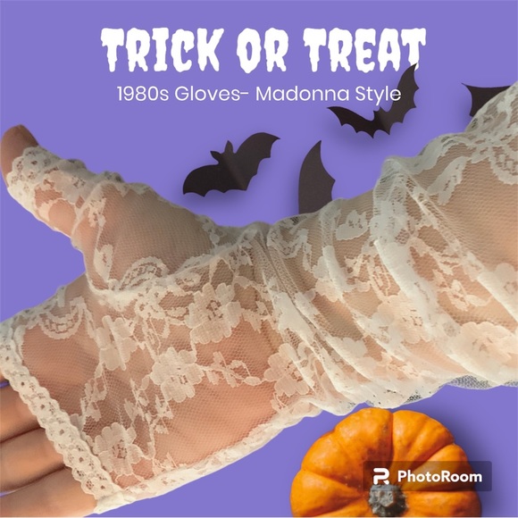 Medium length Lace Gloves/ 1980s - Picture 3 of 6